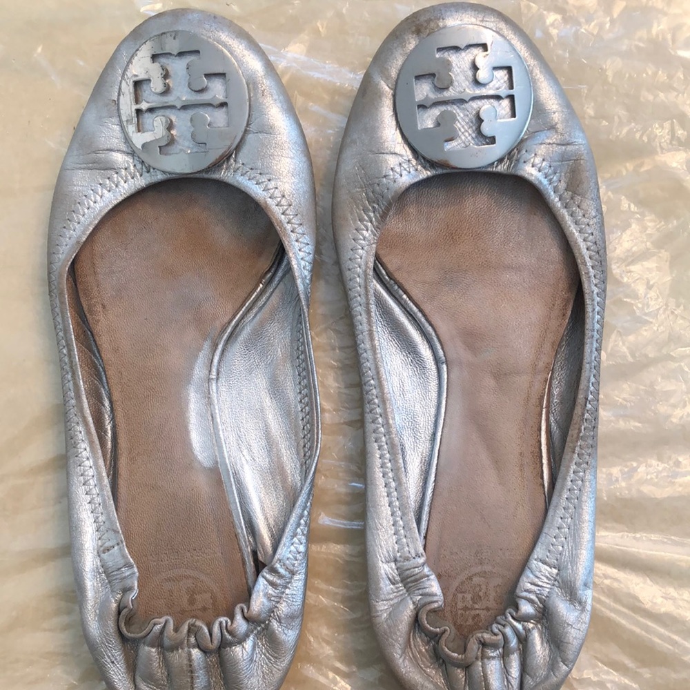 Well loved Authentic Tory Burch Flats